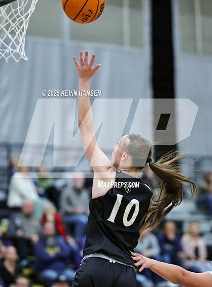 Thumbnail 1 in Syracuse @ Roy photogallery.