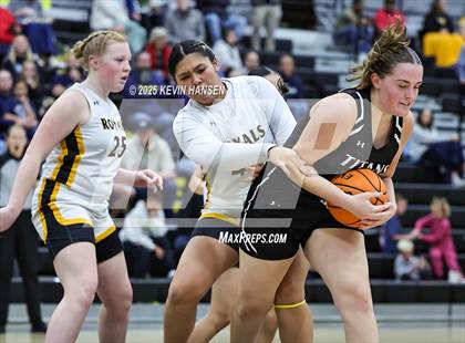 Thumbnail 1 in Syracuse @ Roy photogallery.