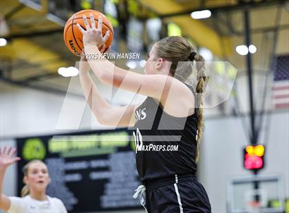 Thumbnail 3 in Syracuse @ Roy photogallery.