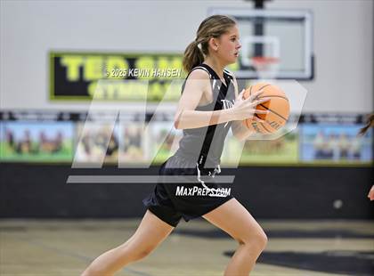 Thumbnail 3 in Syracuse @ Roy photogallery.