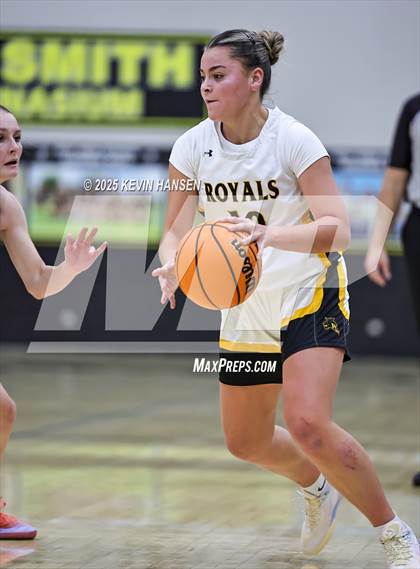 Thumbnail 2 in Syracuse @ Roy photogallery.