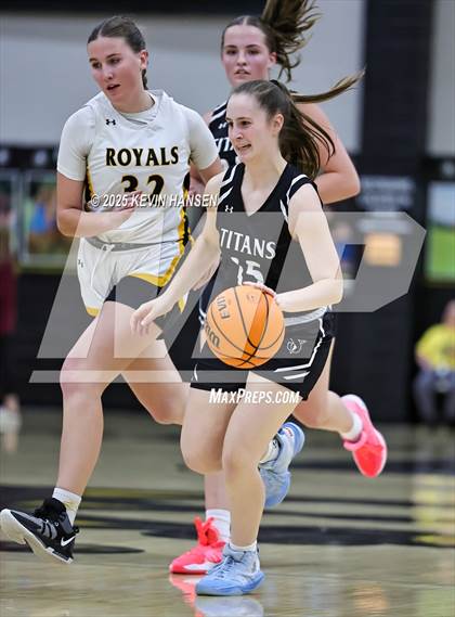 Thumbnail 2 in Syracuse @ Roy photogallery.