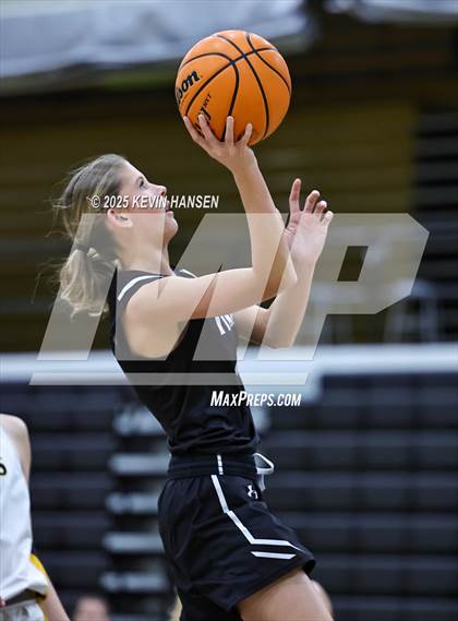 Thumbnail 1 in Syracuse @ Roy photogallery.