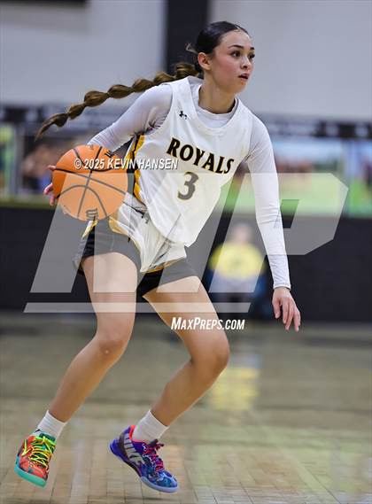 Thumbnail 2 in Syracuse @ Roy photogallery.