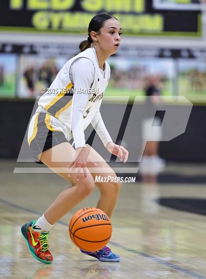 Thumbnail 3 in Syracuse @ Roy photogallery.