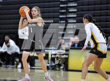 Thumbnail 1 in Syracuse @ Roy photogallery.