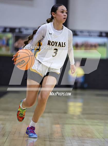 Thumbnail 3 in Syracuse @ Roy photogallery.