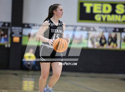 Thumbnail 1 in Syracuse @ Roy photogallery.