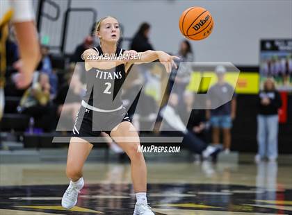 Thumbnail 3 in Syracuse @ Roy photogallery.