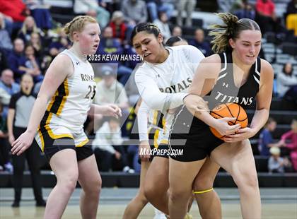 Thumbnail 3 in Syracuse @ Roy photogallery.