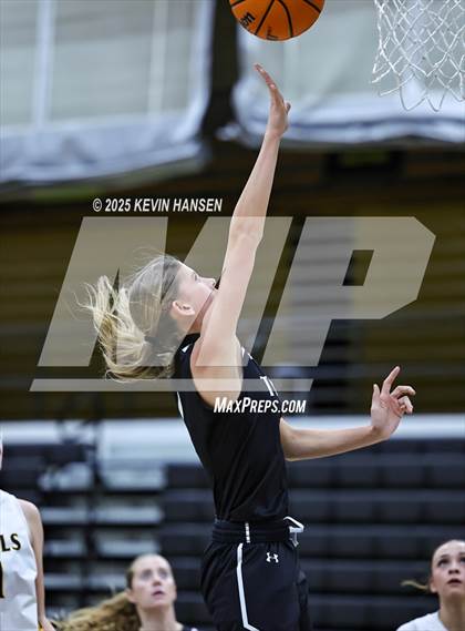 Thumbnail 3 in Syracuse @ Roy photogallery.