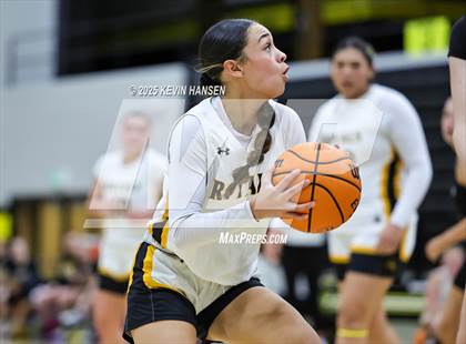 Thumbnail 1 in Syracuse @ Roy photogallery.