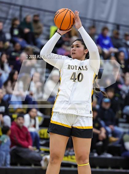 Thumbnail 2 in Syracuse @ Roy photogallery.