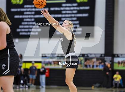 Thumbnail 1 in Syracuse @ Roy photogallery.