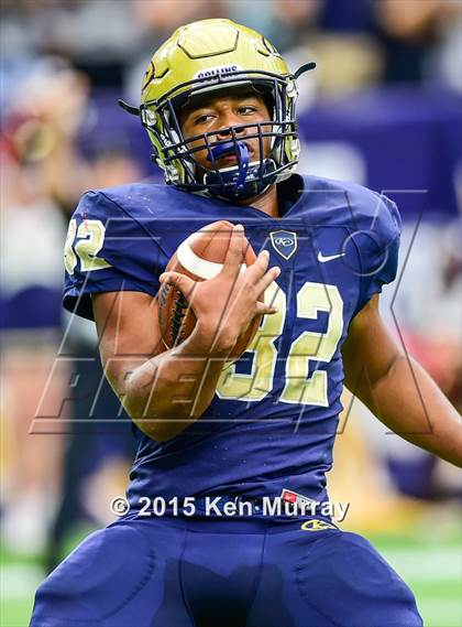 Thumbnail 3 in Klein Collins vs Cypress Woods photogallery.