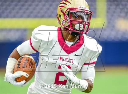 Thumbnail 3 in Klein Collins vs Cypress Woods photogallery.