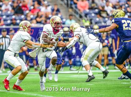 Thumbnail 3 in Klein Collins vs Cypress Woods photogallery.