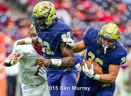Thumbnail 3 in Klein Collins vs Cypress Woods photogallery.