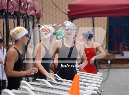 Thumbnail 3 in CIF CCS Finals photogallery.
