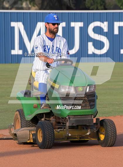 Thumbnail 2 in Clear Lake @ Katy Taylor (UIL 6A D2 Baseball Regional Semifinal) photogallery.