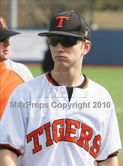 Thumbnail 1 in Texas vs Poteet (Jesuit Baseball Classic) photogallery.