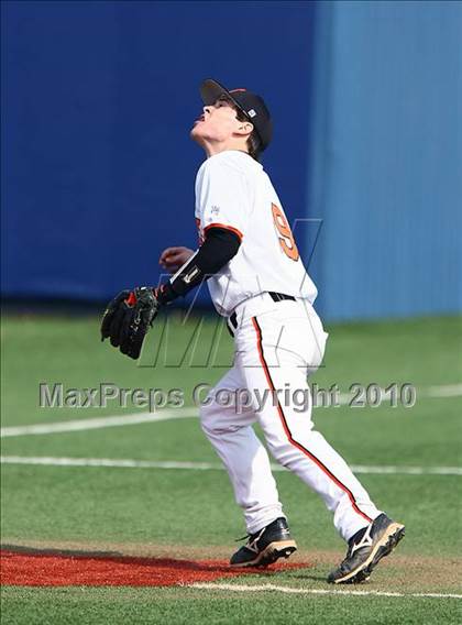 Thumbnail 1 in Texas vs Poteet (Jesuit Baseball Classic) photogallery.