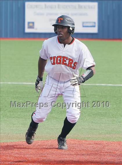 Thumbnail 3 in Texas vs Poteet (Jesuit Baseball Classic) photogallery.