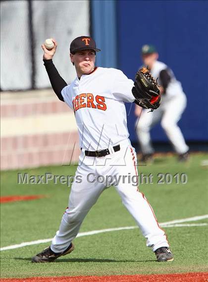 Thumbnail 3 in Texas vs Poteet (Jesuit Baseball Classic) photogallery.