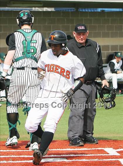 Thumbnail 2 in Texas vs Poteet (Jesuit Baseball Classic) photogallery.
