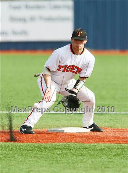 Thumbnail 2 in Texas vs Poteet (Jesuit Baseball Classic) photogallery.