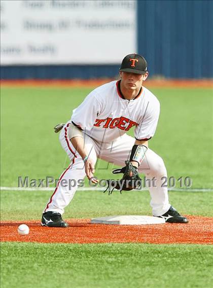 Thumbnail 1 in Texas vs Poteet (Jesuit Baseball Classic) photogallery.