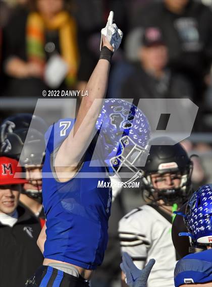 Thumbnail 1 in James Madison @ Fairfax (VHSL Class 6 Semifinal) photogallery.