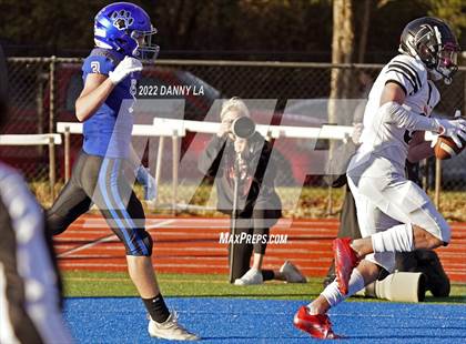 Thumbnail 2 in James Madison @ Fairfax (VHSL Class 6 Semifinal) photogallery.