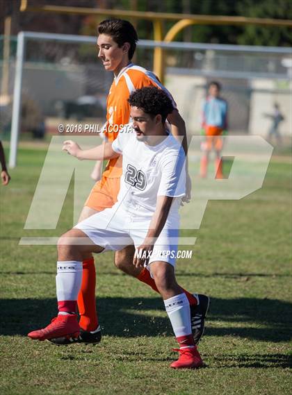 Thumbnail 2 in Polytechnic vs Chavez photogallery.