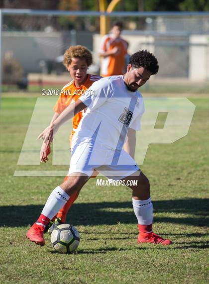 Thumbnail 3 in Polytechnic vs Chavez photogallery.