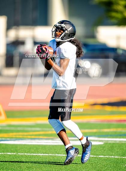 Thumbnail 1 in Mira Loma @ Encina Prep photogallery.