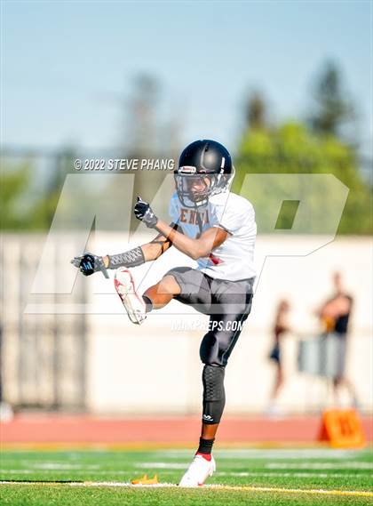 Thumbnail 3 in Mira Loma @ Encina Prep photogallery.