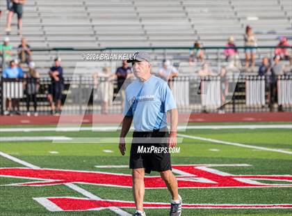 Thumbnail 2 in Catholic Memorial vs Franklin (MIAA Division 1 Round of 16) photogallery.