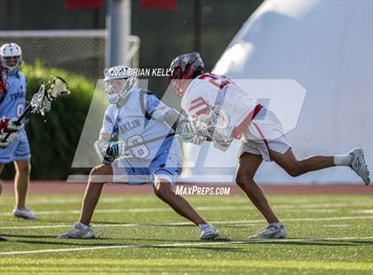 Thumbnail 2 in Catholic Memorial vs Franklin (MIAA Division 1 Round of 16) photogallery.