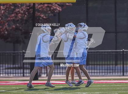 Thumbnail 2 in Catholic Memorial vs Franklin (MIAA Division 1 Round of 16) photogallery.