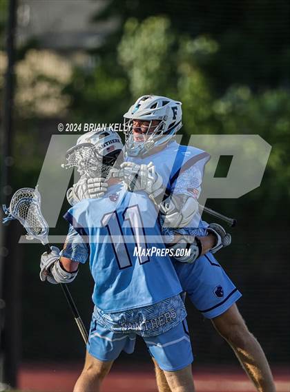 Thumbnail 3 in Catholic Memorial vs Franklin (MIAA Division 1 Round of 16) photogallery.