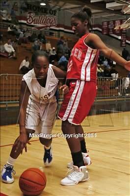 Thumbnail 1 in Miller vs North (Ayala Best of The West) photogallery.