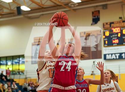 Thumbnail 1 in Martinsville vs. Bloomington North (IHSAA 4A Sectional 13 First Round) photogallery.