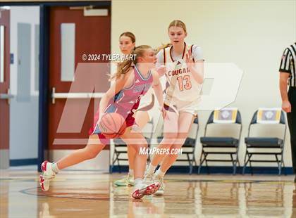Thumbnail 2 in Martinsville vs. Bloomington North (IHSAA 4A Sectional 13 First Round) photogallery.