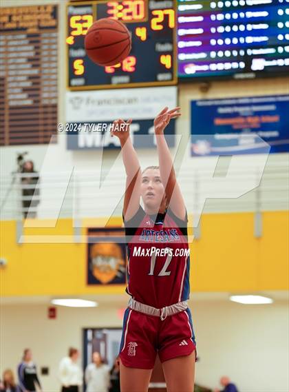 Thumbnail 2 in Martinsville vs. Bloomington North (IHSAA 4A Sectional 13 First Round) photogallery.