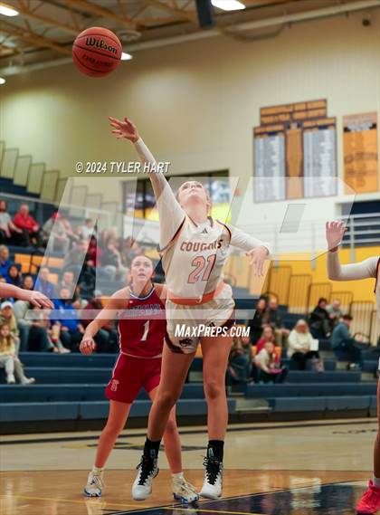 Thumbnail 3 in Martinsville vs. Bloomington North (IHSAA 4A Sectional 13 First Round) photogallery.