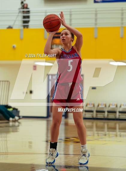 Thumbnail 3 in Martinsville vs. Bloomington North (IHSAA 4A Sectional 13 First Round) photogallery.