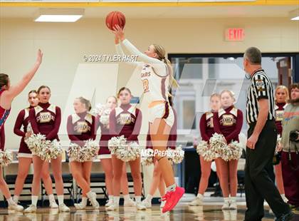 Thumbnail 3 in Martinsville vs. Bloomington North (IHSAA 4A Sectional 13 First Round) photogallery.