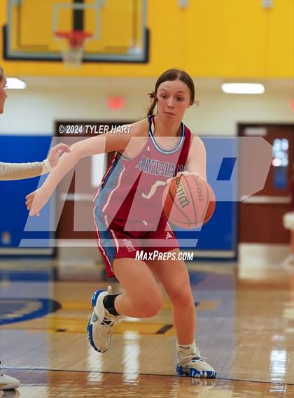 Thumbnail 1 in Martinsville vs. Bloomington North (IHSAA 4A Sectional 13 First Round) photogallery.
