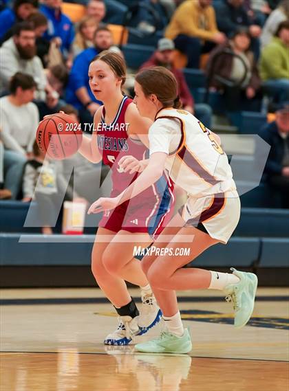 Thumbnail 3 in Martinsville vs. Bloomington North (IHSAA 4A Sectional 13 First Round) photogallery.